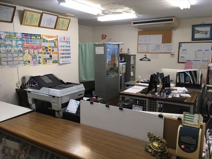 有限会社 上間工業 内観